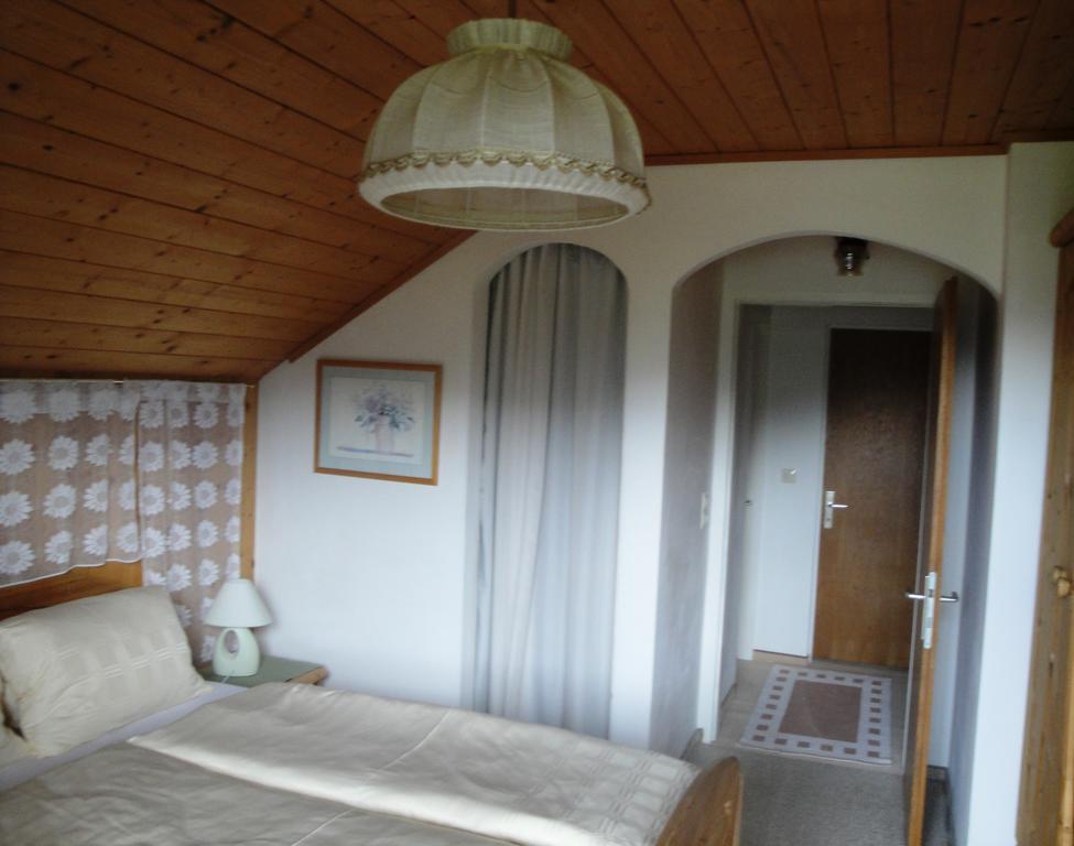 Hotel Pension Schwaiger Sankt Margarethen im Lungau Exterior foto